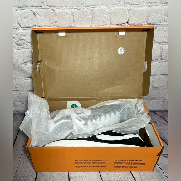 NEW IN BOX! NIKE Blazer Low '77 Vintage DA6364 001 Black/White/Sail. Size 9.5 - Picture 2 of 16